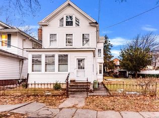 233 E 238th St, Bronx, NY 10470