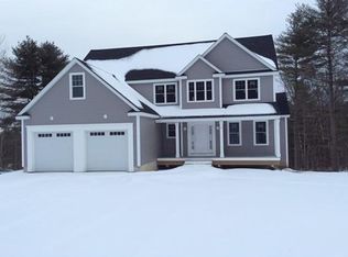 2 Mayflower Dr, Upton, MA 01568
