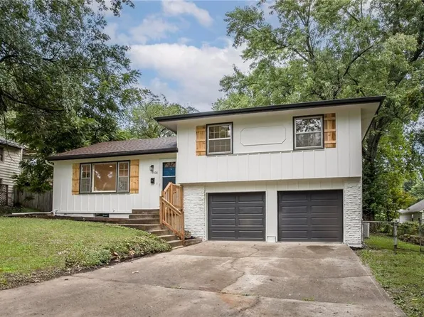 9308 E 81st St, Raytown, MO 64138