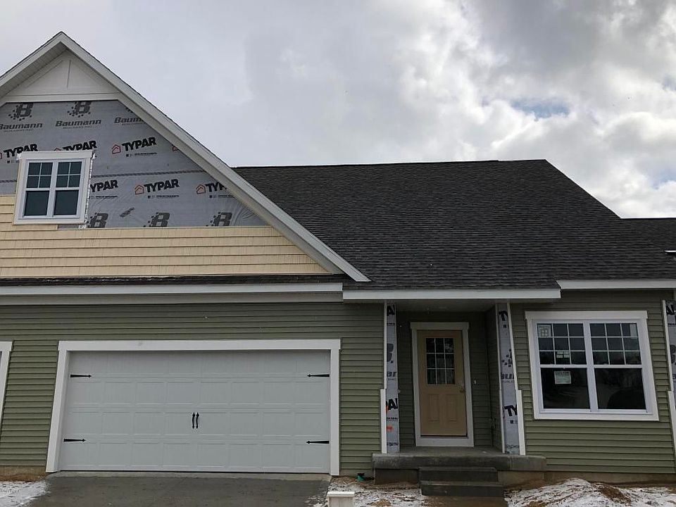 1st image of 702 Braeside Dr SE #69