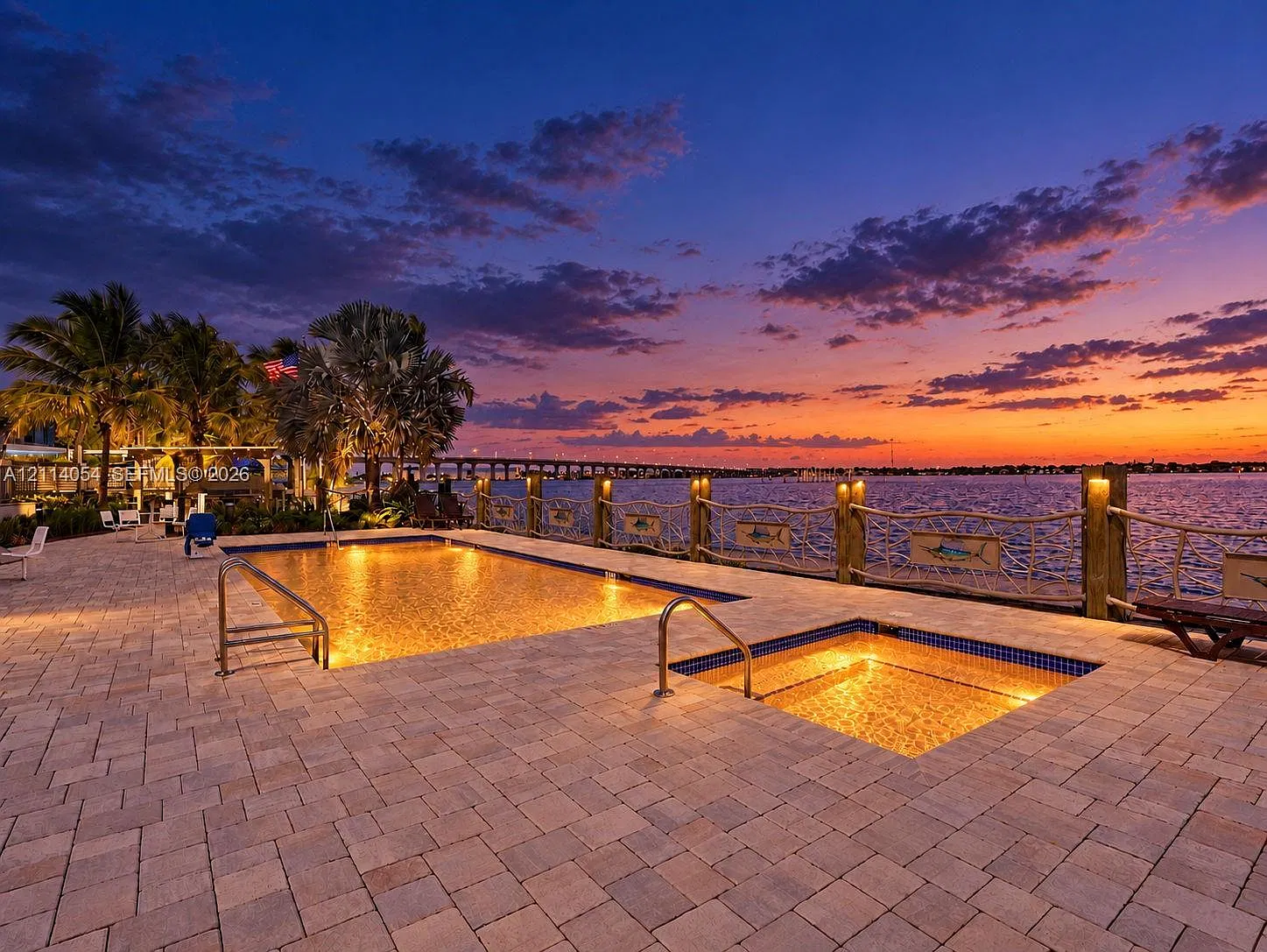 Sailfish Cove On The River — Photo 1