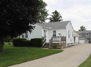 2374 Bluebush Rd, Monroe, MI 48162