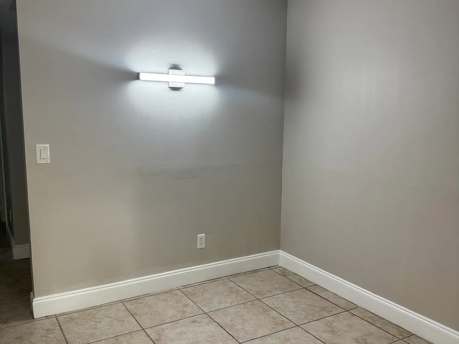 2421 Granada Ave — Photo 3