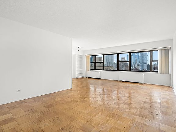 2nd image of 160 E 38th St APT 29B