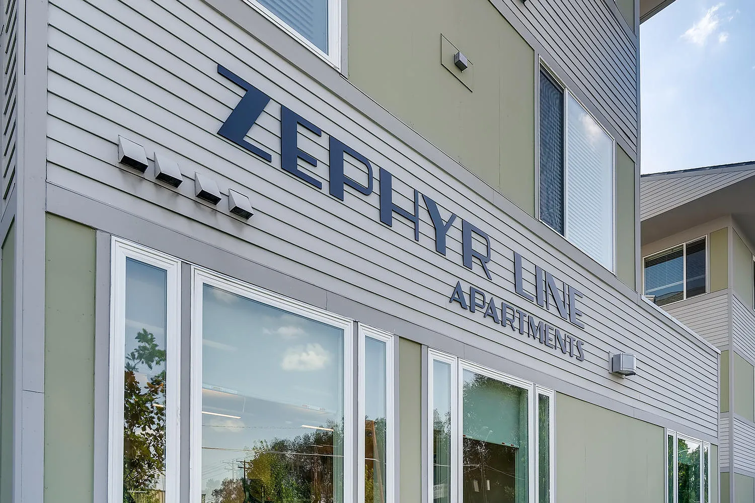 Zephyr Line - Income Restricted — Photo 1