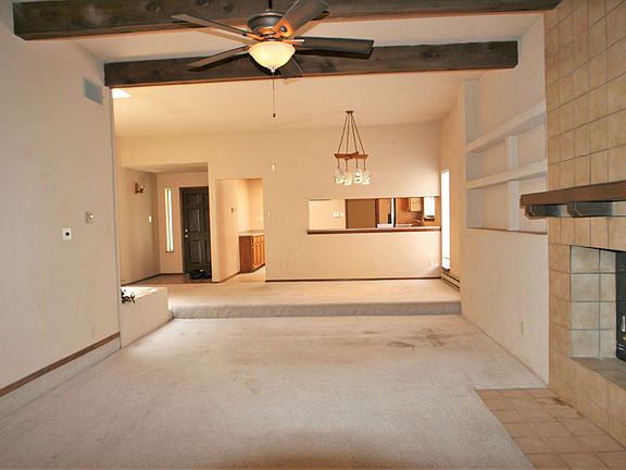 5th image of 4344 Sandalwood Dr