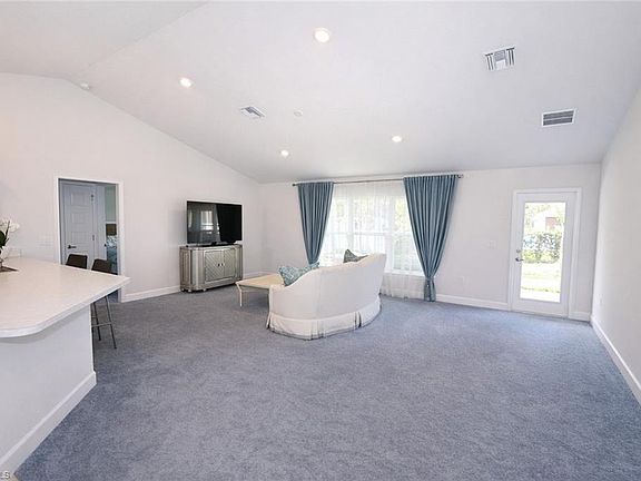 5th image of 381 Odessa ST