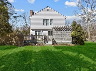 71 Hildreth Pl, East Hampton, NY 11937