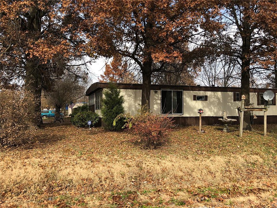 1st image of 2 Nelson Dr