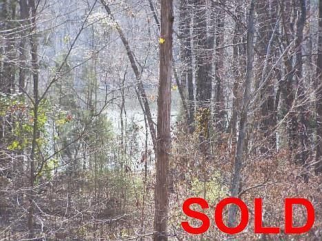 1st image of 307 Emerald Isle Ct