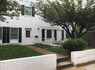 911 N Fillmore St #2, Arlington, VA 22201