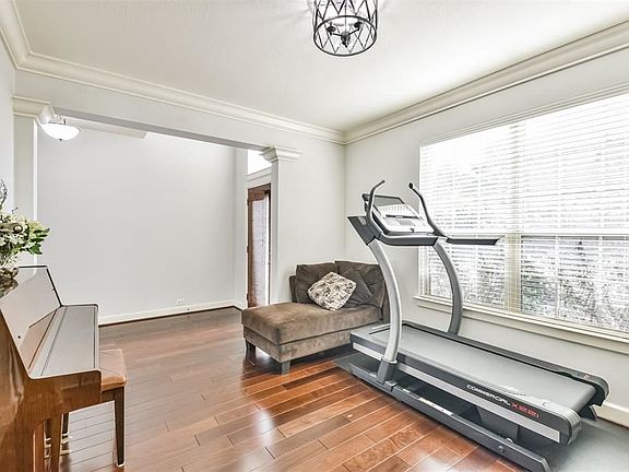 3rd image of 7007 Dewberry Shores Ln