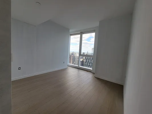 Rented by Algin Management | media 17