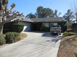 14205 Canterbury Dr, Victorville, CA 92395