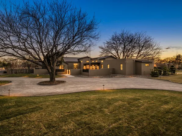 1109 El Alhambra Cir NW, Los Ranchos De Albuquerque, NM 87107