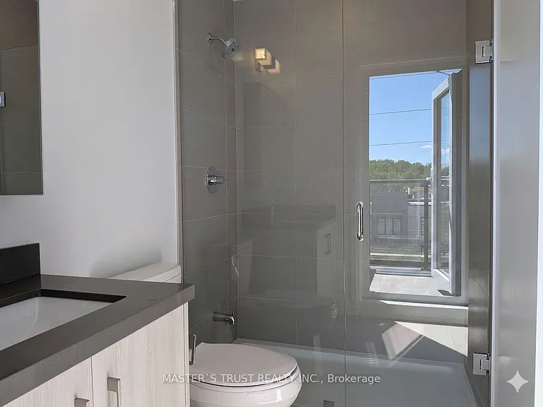 110 Grimsby Ln — Photo 19