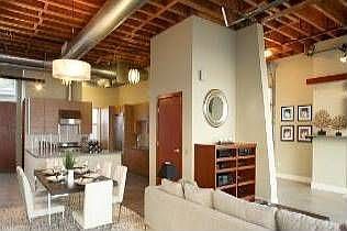 4th image of 1152 N La Cienega Blvd Unit 302