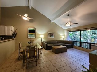 15 Kulanihakoi St APT 11G, Kihei, HI 96753