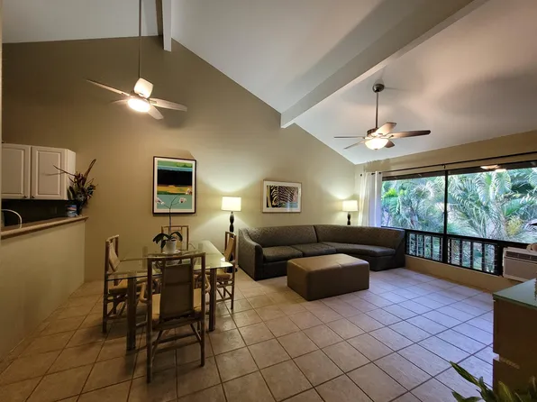 15 Kulanihakoi St, Kihei, HI