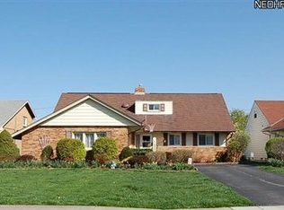 4309 University Pkwy, University Heights, OH 44118
