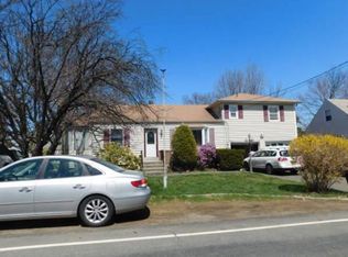 131 Washburns Ln, Stony Pt, NY 10980