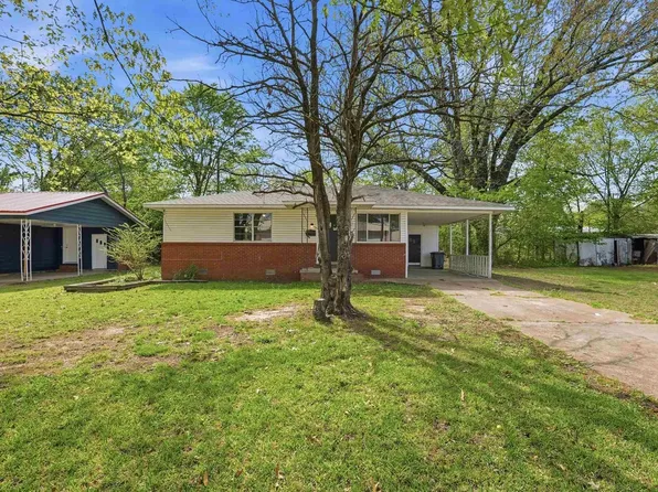 207 S Elm St, Searcy, AR 72143