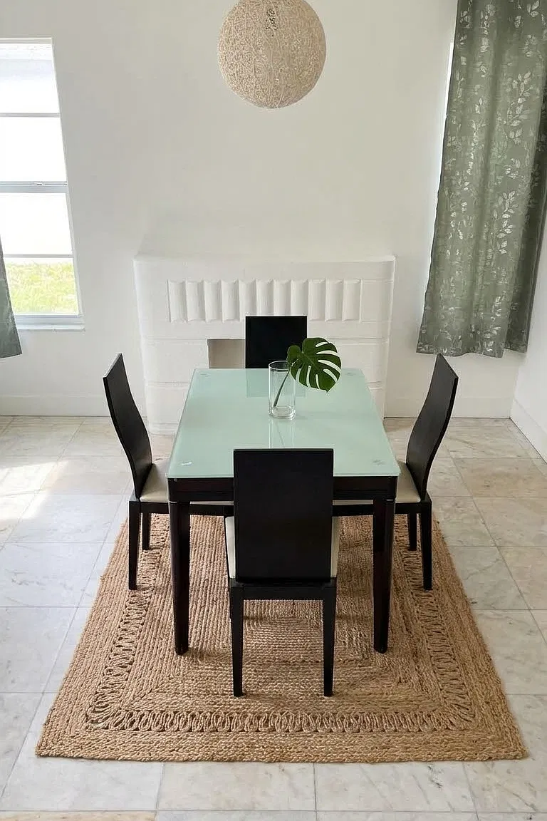 2 bed, 750 sqft, $2,900 — Photo 4