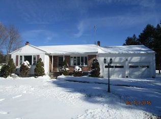 566 Town Farm Rd, Coventry, RI 02816