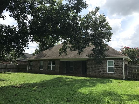 2nd image of 500 Cheshire Dr