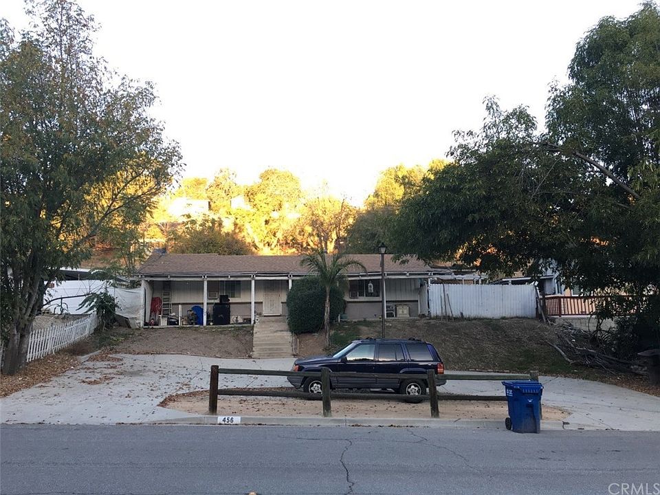 1st image of 456 Camino De Gloria