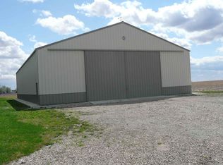 839 2200th Ave, Chestnut, IL 62518