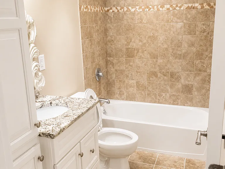 3 Angela Ct — Photo 3
