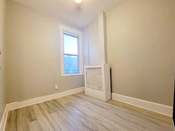 4th image of 15 Clifton Pl #2