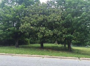 1406 Tucker St, Greensboro, NC 27405