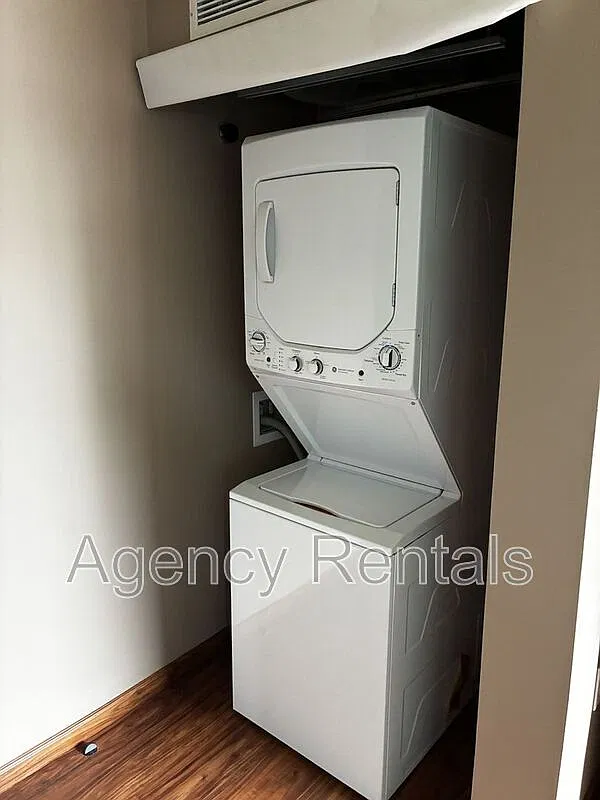 1 bed, 1.0 bath, 458 sqft, $2,200 — Photo 4