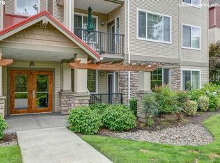 635 NW Lost Springs Ter UNIT 102, Portland, OR 97229
