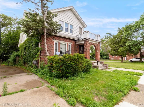 15710 Snowden St, Detroit, MI 48227