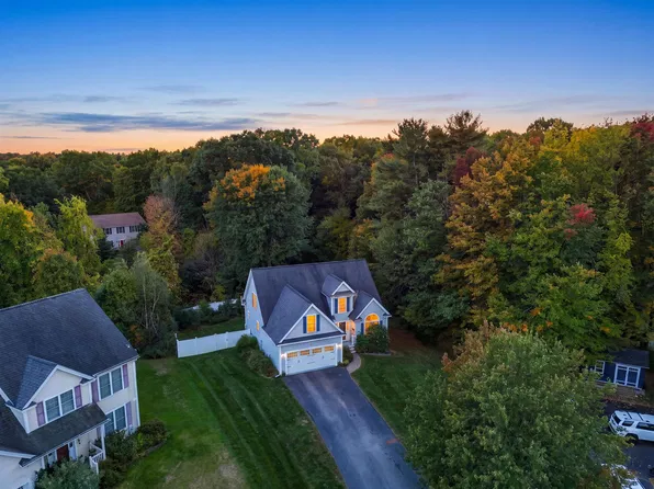 20 Cassily Lane, Dover, NH 03820