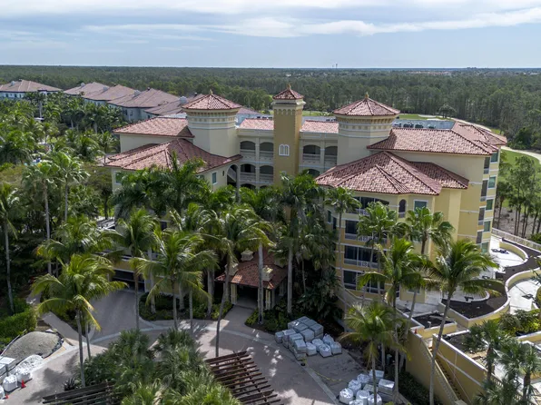 2748 Tiburon Blvd E #C-404, Naples, FL 34109