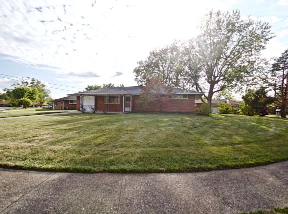 3rd image of 3 Marshall Ave