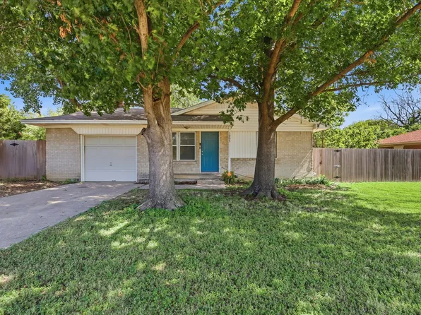 1005 Monterey Dr, Denton, TX 76209