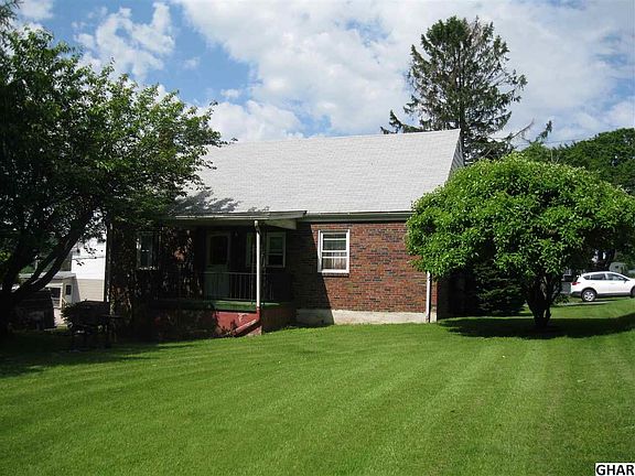 2nd image of 305 Ray St