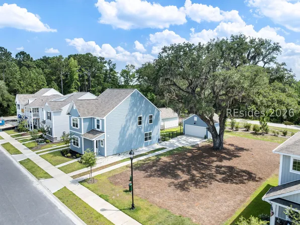 9 Whispering Oaks Cir, Okatie, SC 29909