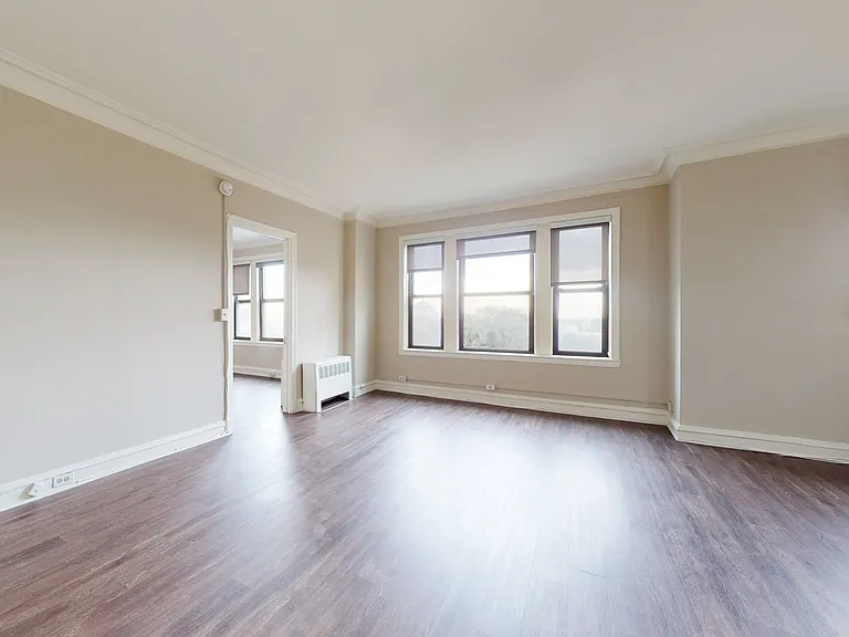 Dining/Living room