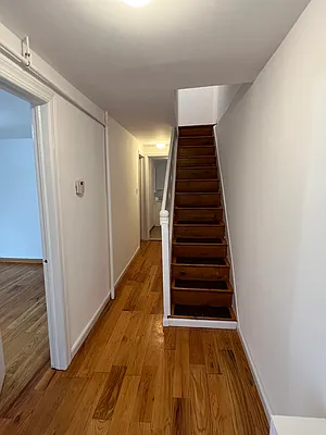 Sold by Pen Realty LLC | media 3