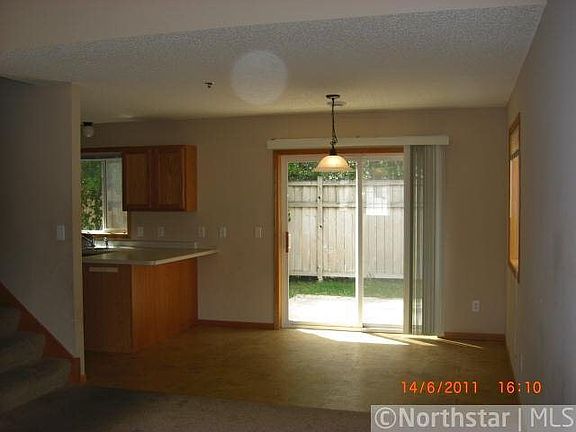 3rd image of 10152 stutz Court