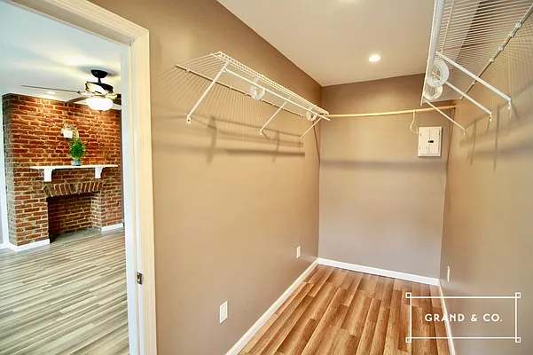 Rented by Grand & Co. | media 13