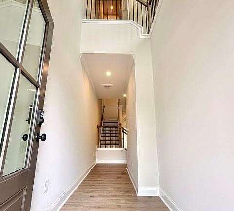 2nd image of 364 Sunset Hollow St
