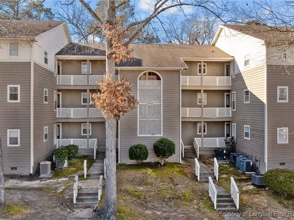 6792 Willowbrook Dr APT 4, Fayetteville, NC 28314