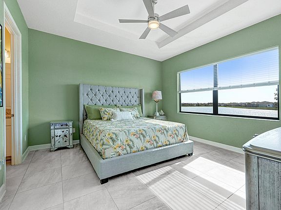 5th image of 2821 Treasure Cay Ln